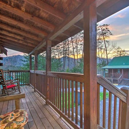 Pigeon Forge Cabin With Hot Tub And Mountain Views! Esterno foto