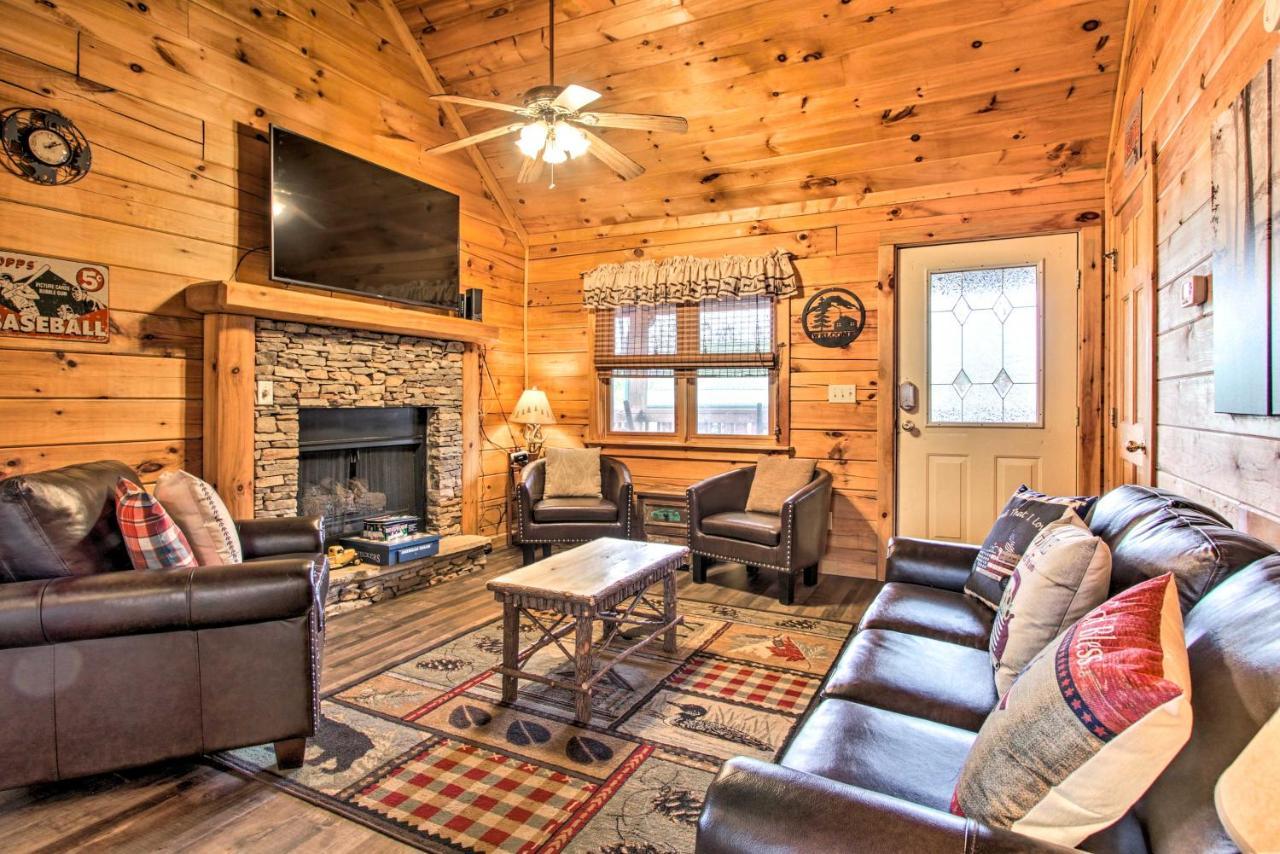 Pigeon Forge Cabin With Hot Tub And Mountain Views! Esterno foto