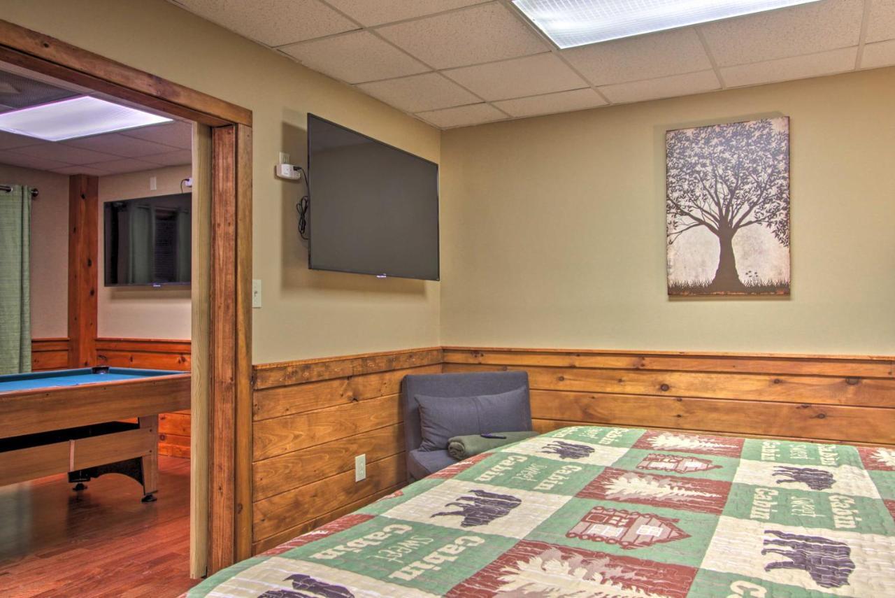 Pigeon Forge Cabin With Hot Tub And Mountain Views! Esterno foto